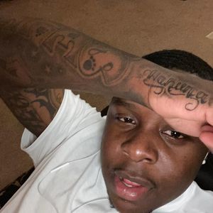 Meet your Posher, Dontrell